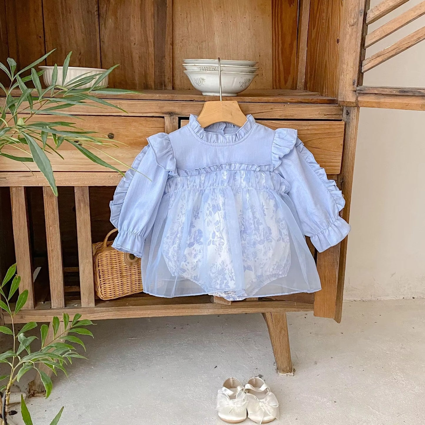 Elsa Vibes, Baby Size