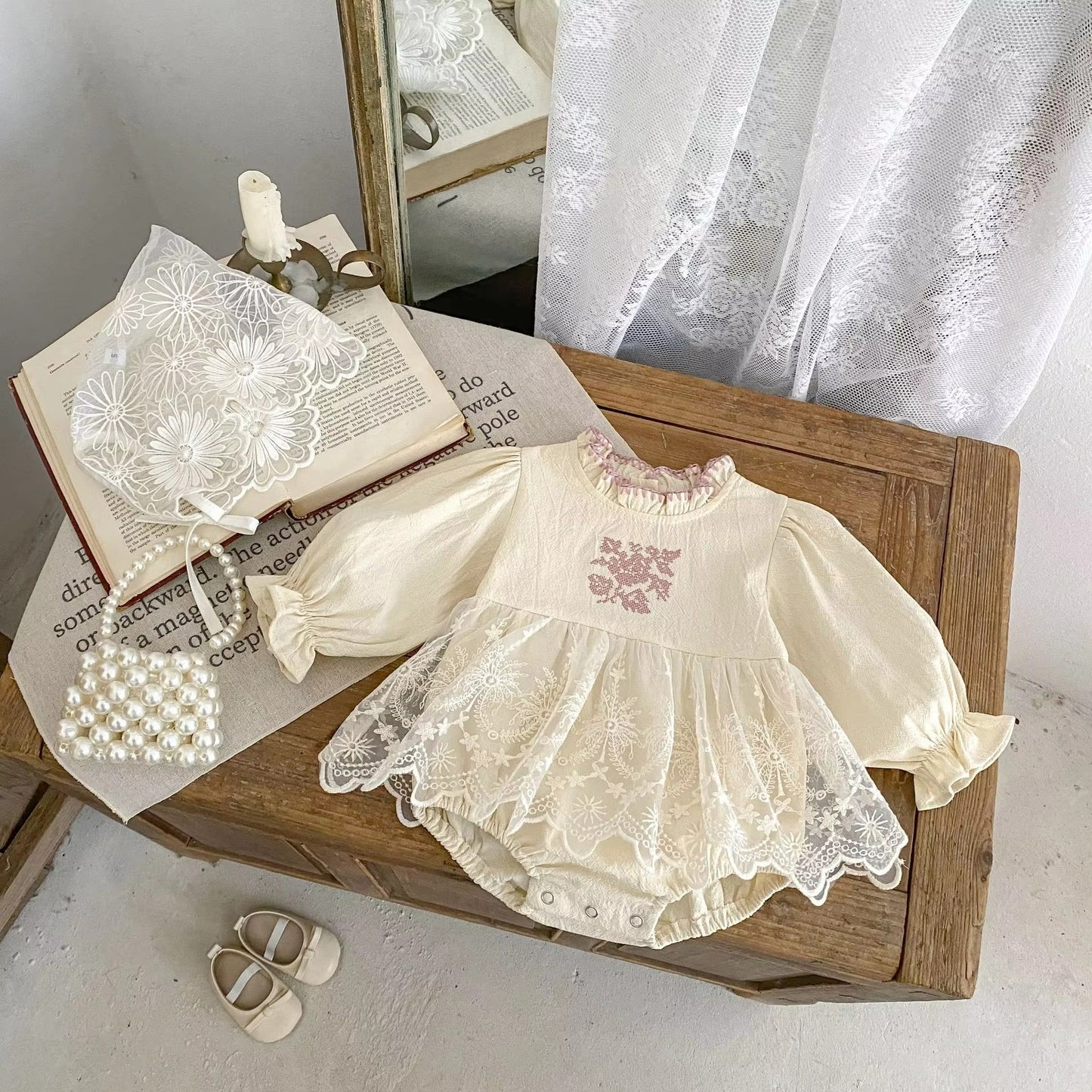 Little Lace Belle – Romper